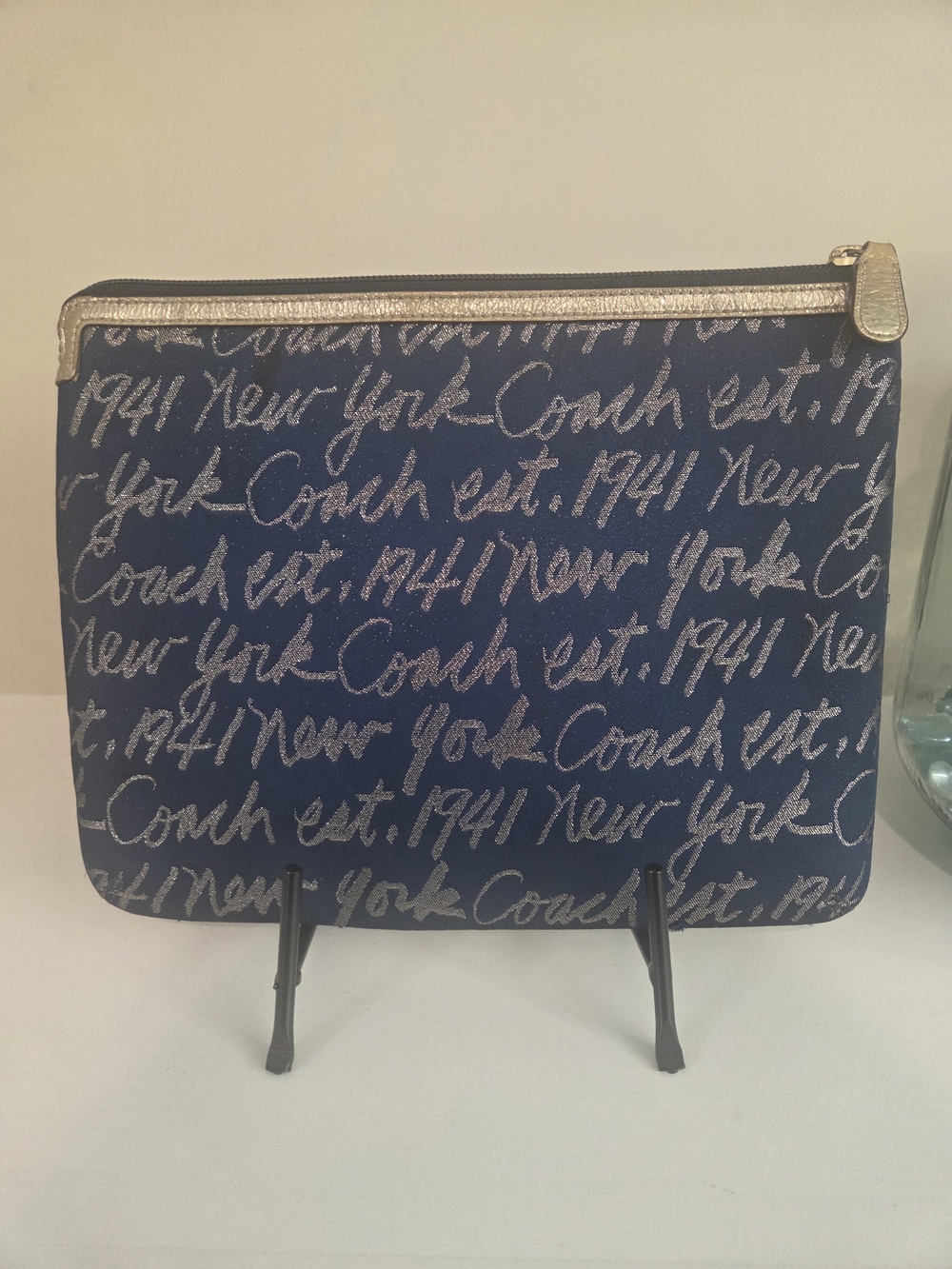 Coach Poppy Script Navy With Gold Pouch - Picture 4 of 9
